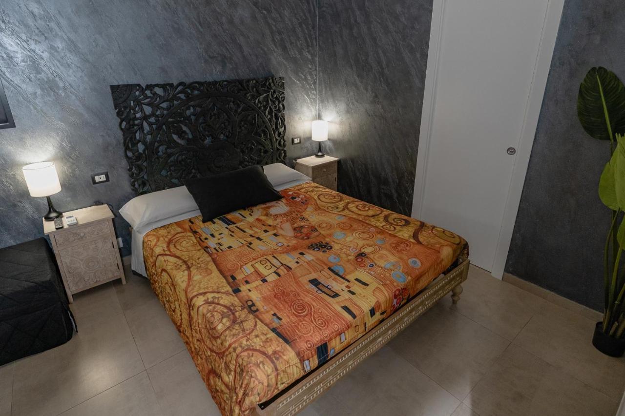Le Boutique Luxury Rooms Diffused In Historic Center Fiumicino Eksteriør billede