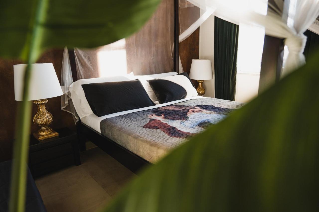 Le Boutique Luxury Rooms Diffused In Historic Center Fiumicino Eksteriør billede