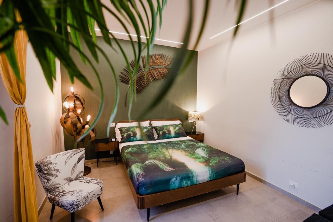 Le Boutique Luxury Rooms Diffused In Historic Center Fiumicino Eksteriør billede
